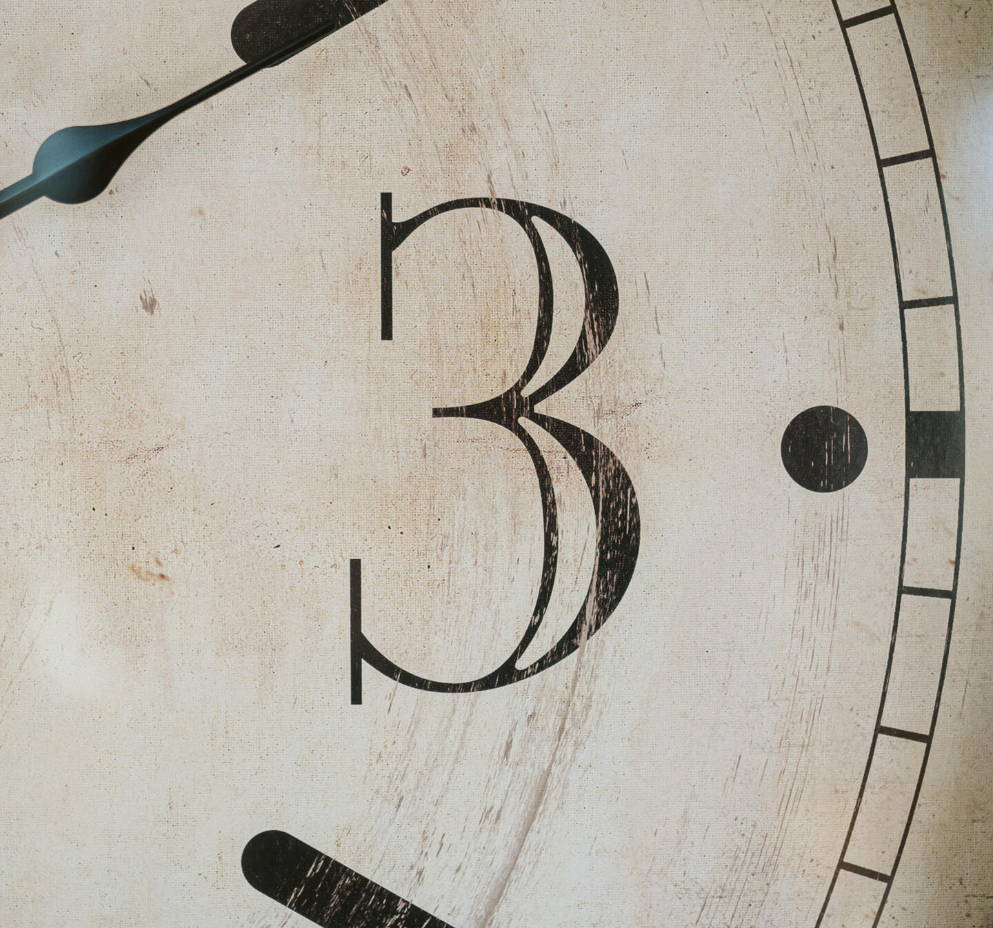 Energy analytics for businesses to track and reduce energy consumption